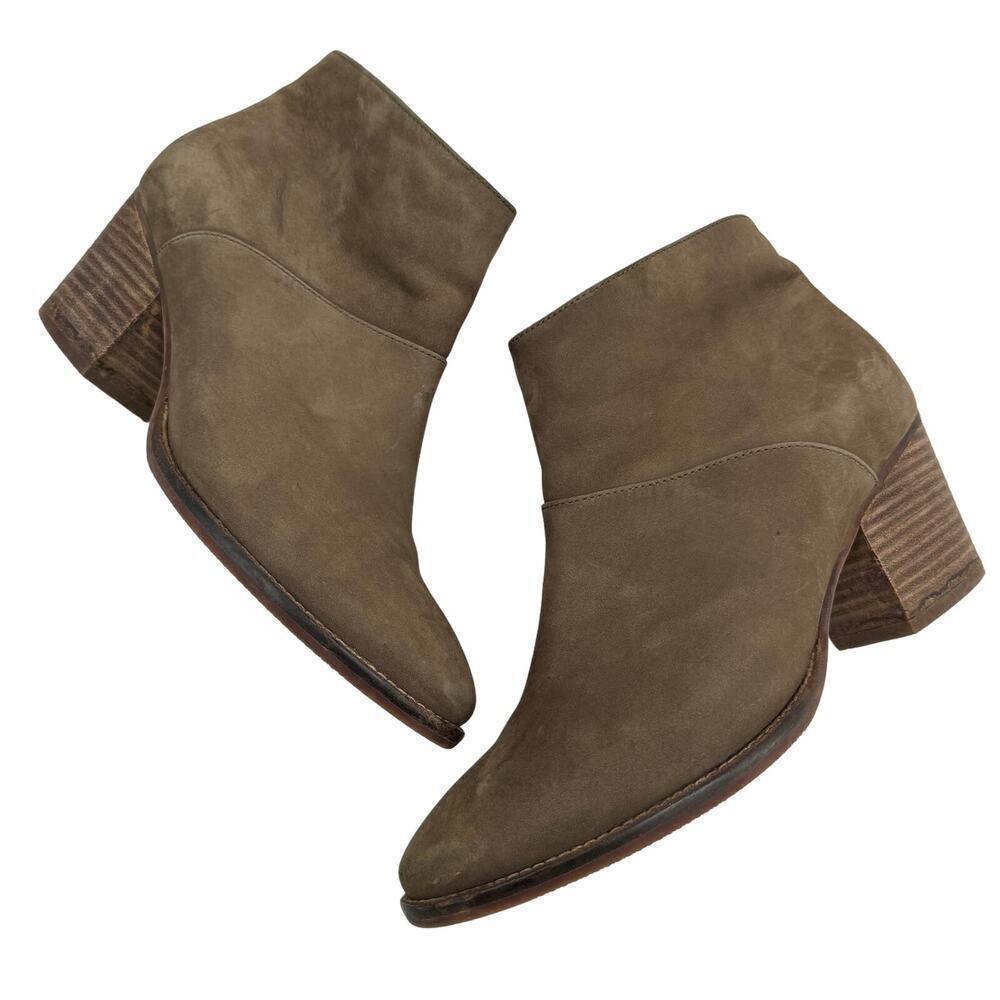 Blondo Nelli Waterproof Leather Ankle Boots Taupe Nubuck/Side Zip 9